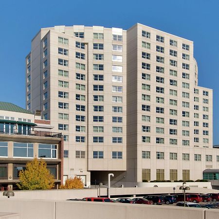 Hilton Madison Monona Terrace Hotel Exterior foto