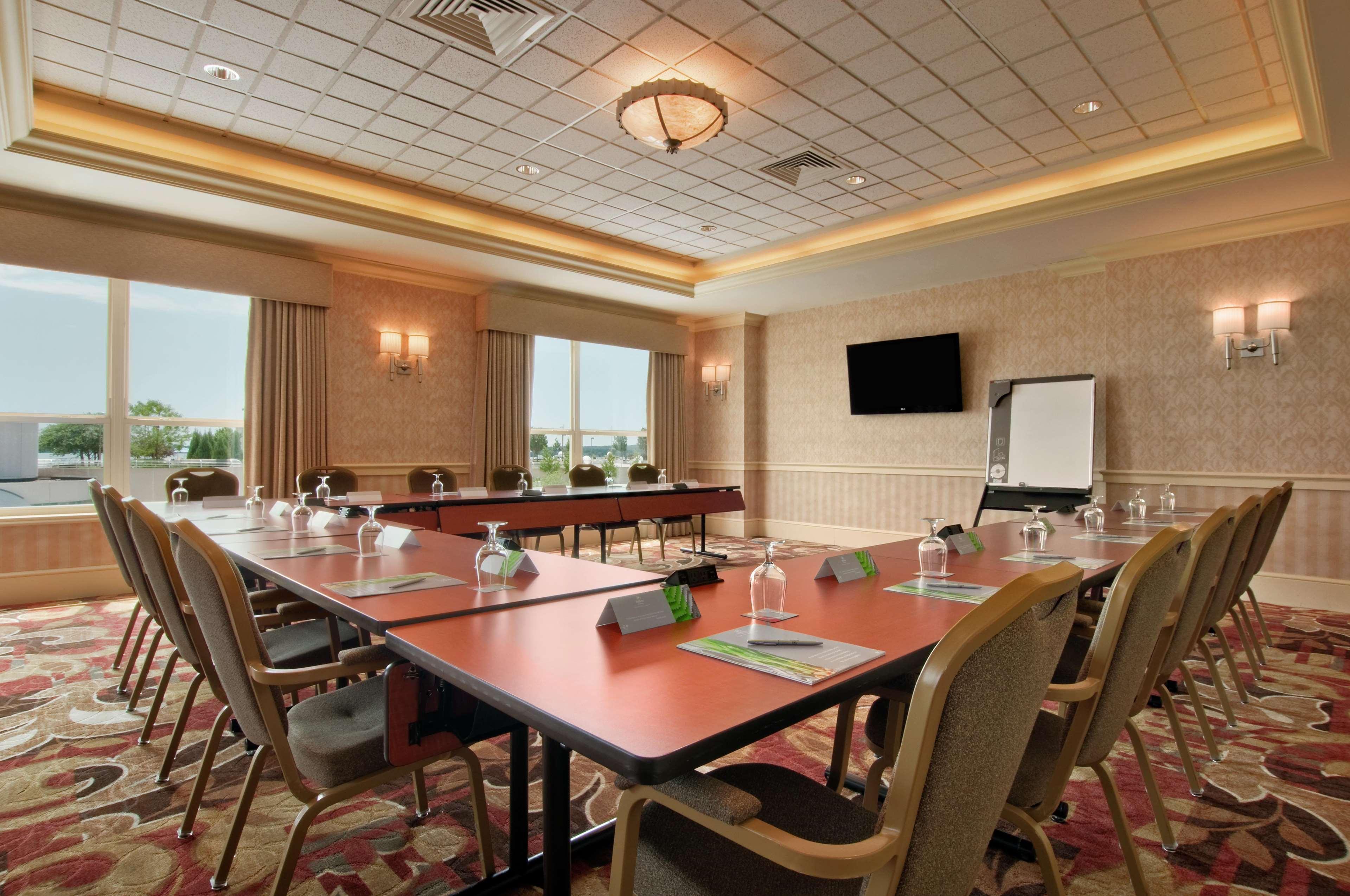 Hilton Madison Monona Terrace Hotel Afaceri foto